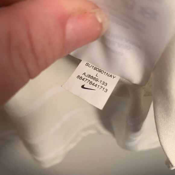 Nike EUC beige/white striped Dri-fit sleeveless victory polo Size Large - Picture 4 of 6